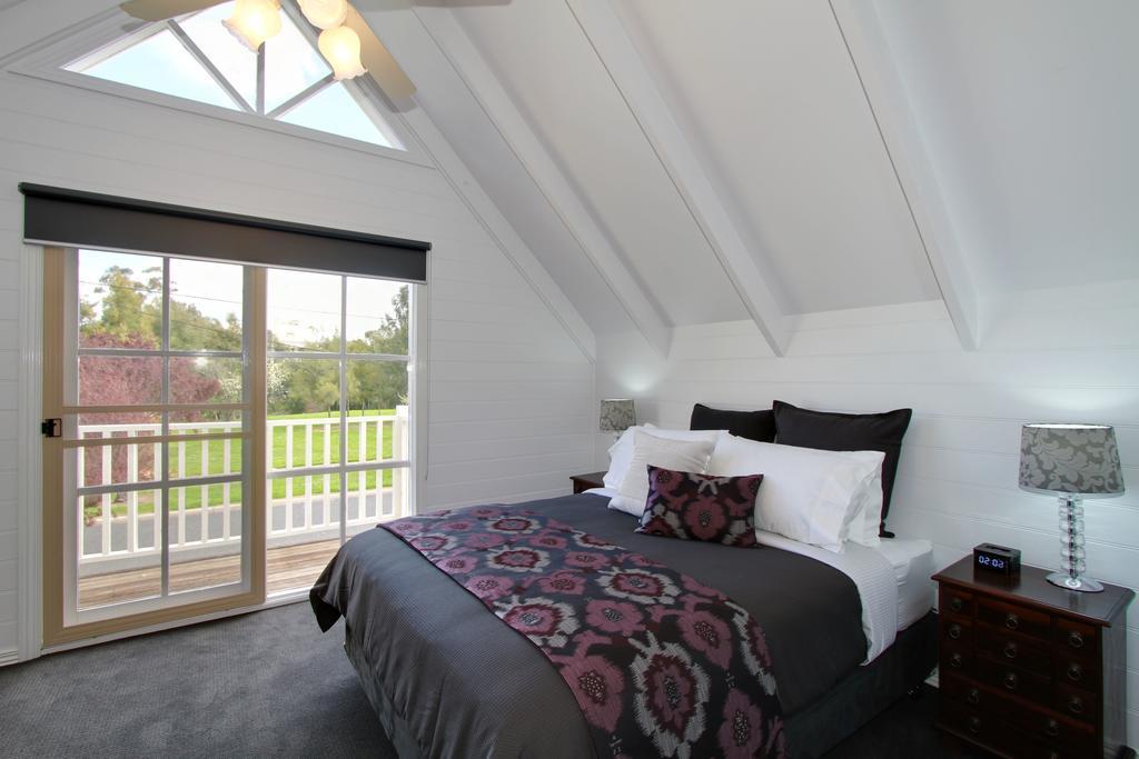 Creek Cottage Bed And Breakfast Traralgon Cameră foto